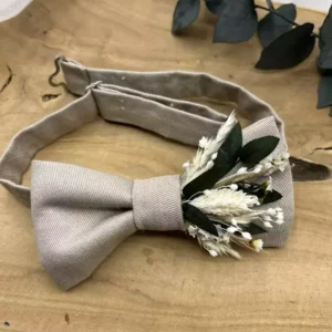 Noeud papillon pour homme pour un mariage avec des fleurs séchées et stabilisées